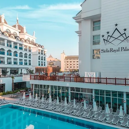 Royal & Spa