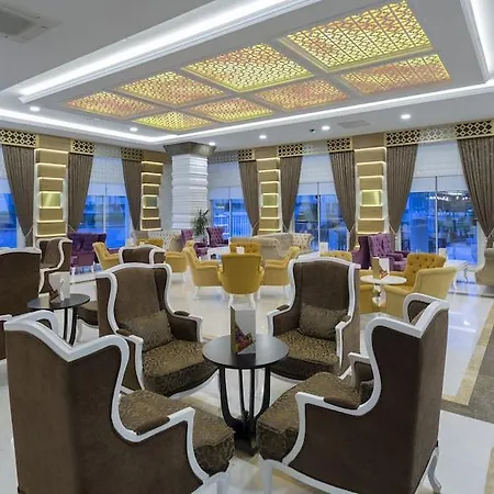 Курортный комплекс Royal & Spa