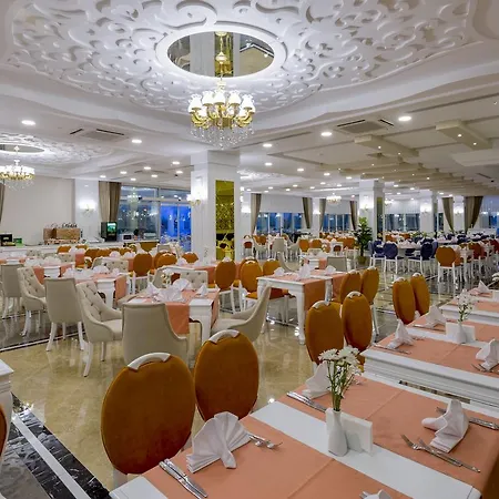 Курортный комплекс Royal & Spa